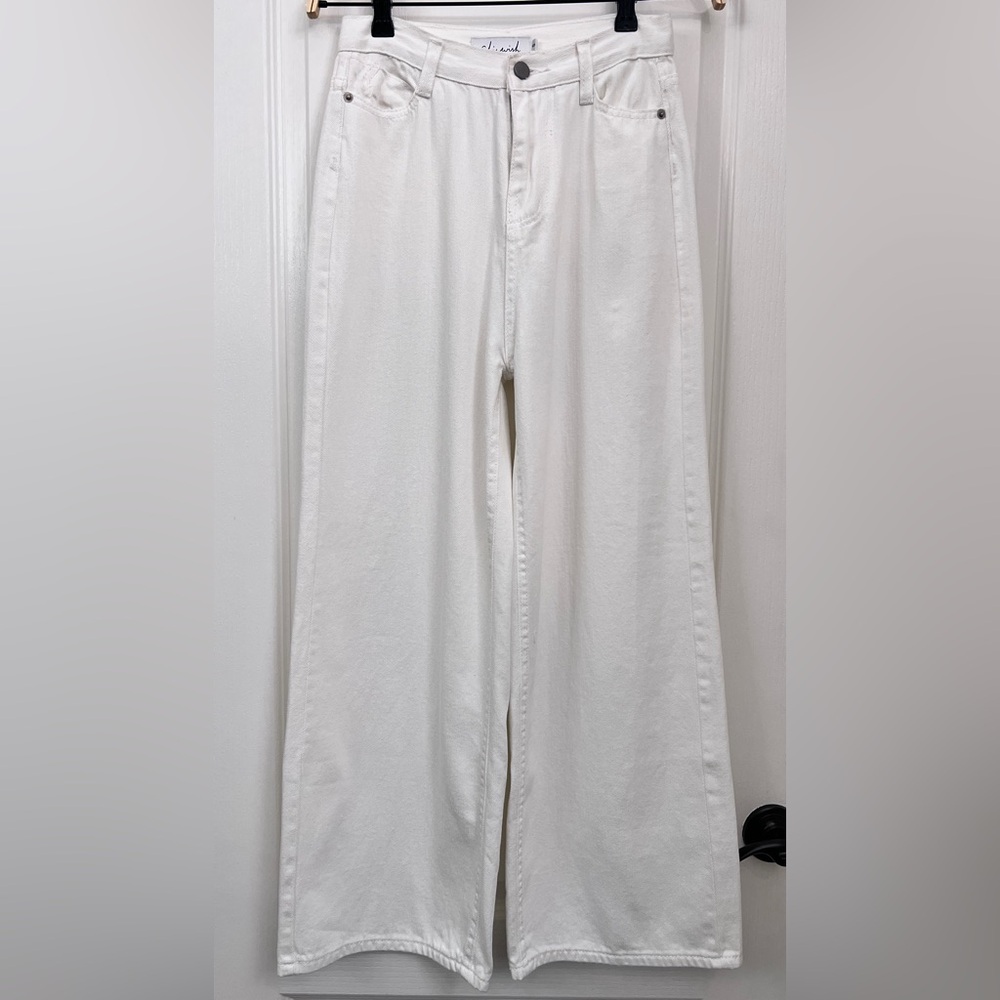Chicwish Classic White Wide-Leg High Rise Jeans Women’s Size Small - Picture 3 of 12